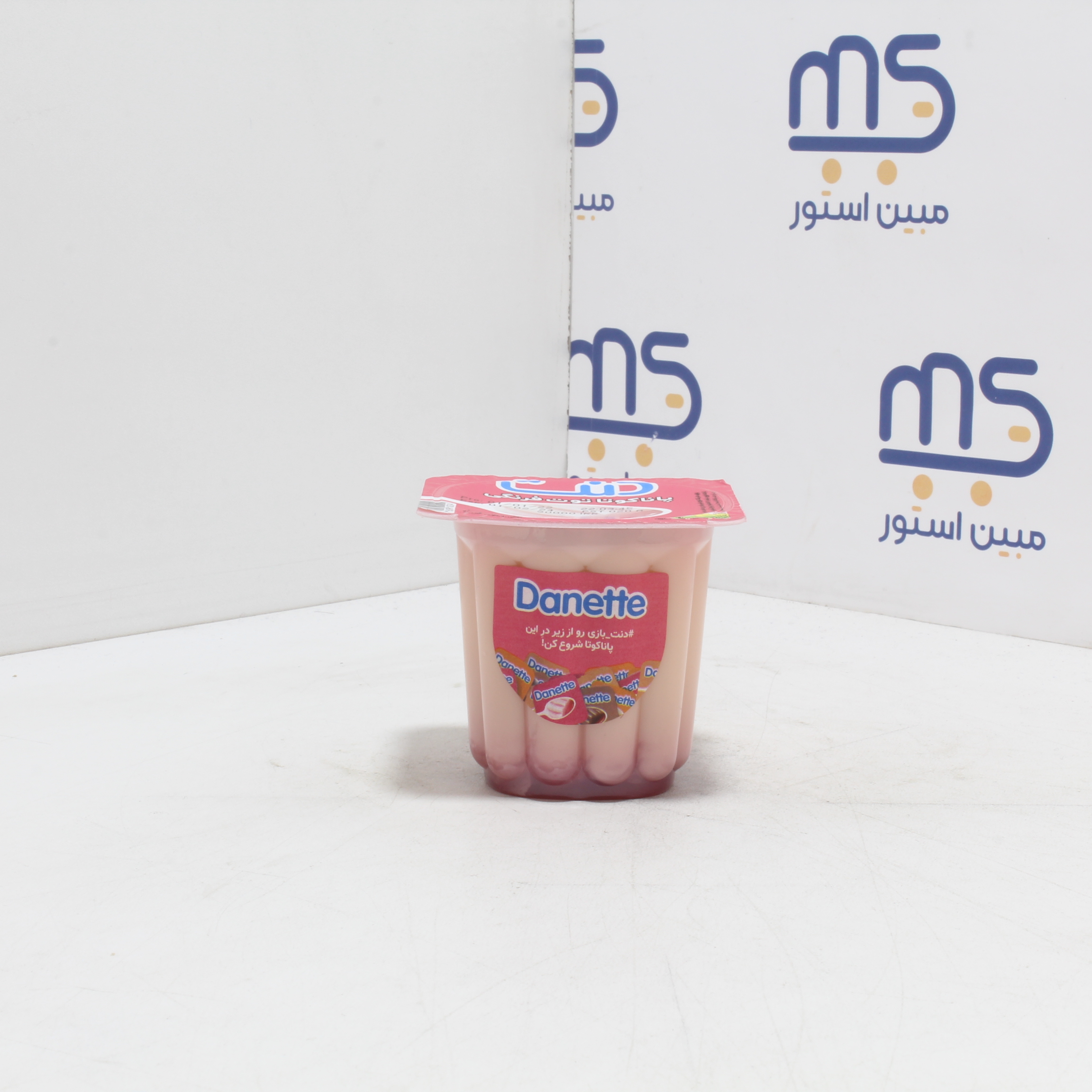 پاناکوتا توت فرنگی با شیر تازه دنت 100 گرمی